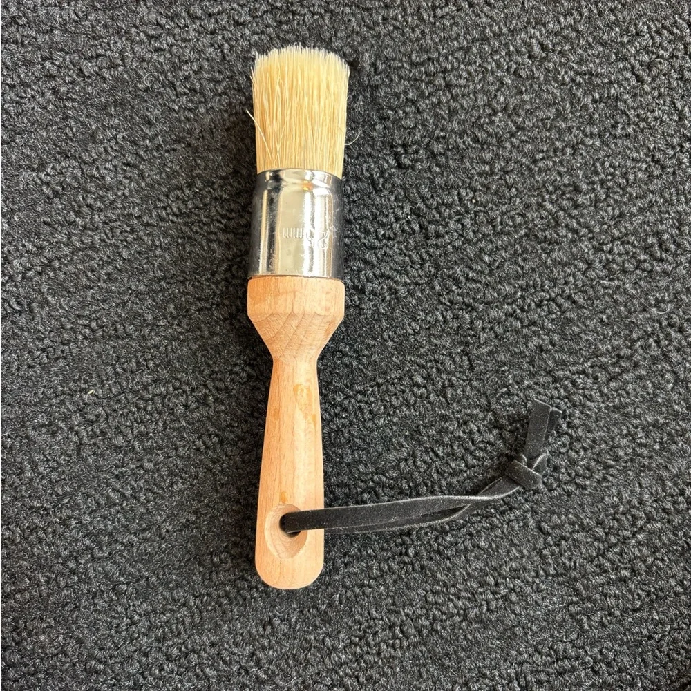 Chalk and Wax Paint Brush Set - Picture 3 of 4